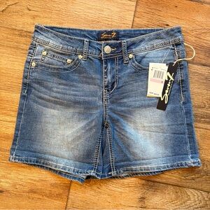 Seven7 Hermosa Mid-Rise Denim Jean Shorts - Size 6 NWT